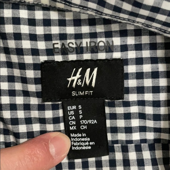 Men’s H&M Button down - Picture 2 of 2